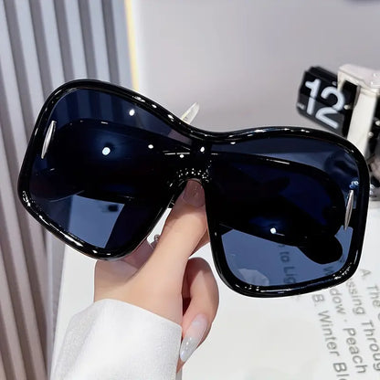 Vitalife - Ultra-Chic Oversized Sunglasses