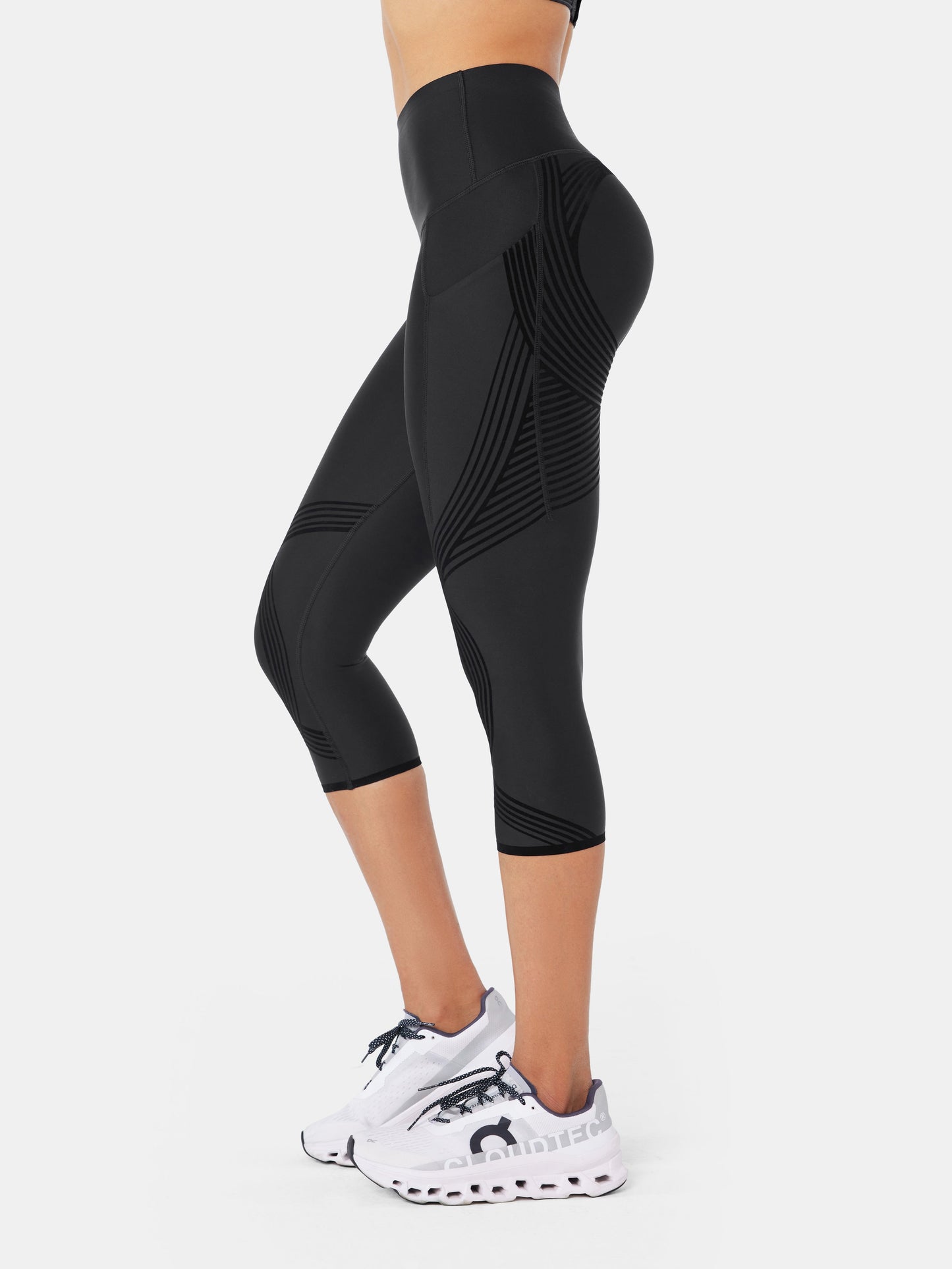 Vitalife - Body Sculpt Side Pocket Capri Leggings