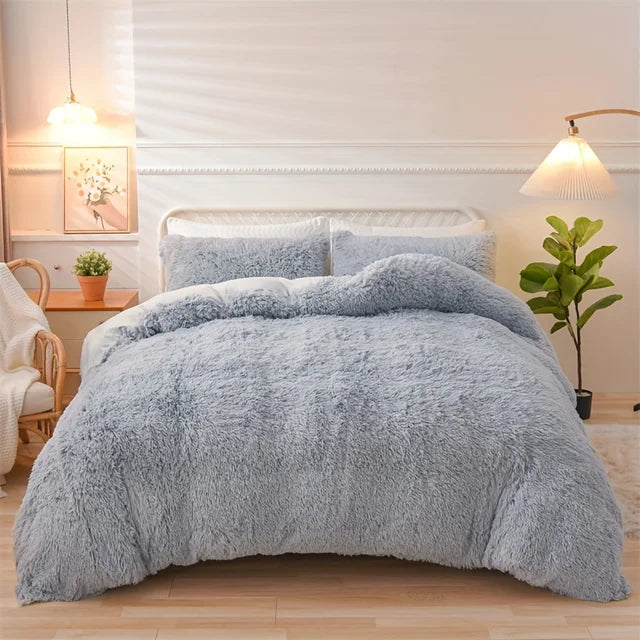 Vitalife - Luxurious Fluffy Comforter Set