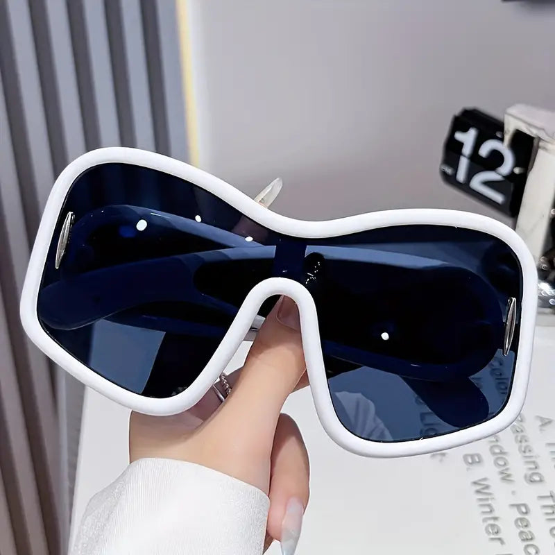 Vitalife - Ultra-Chic Oversized Sunglasses