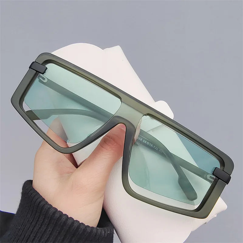 Mr.Kickstir™- Retro Chic Square Frame Shades