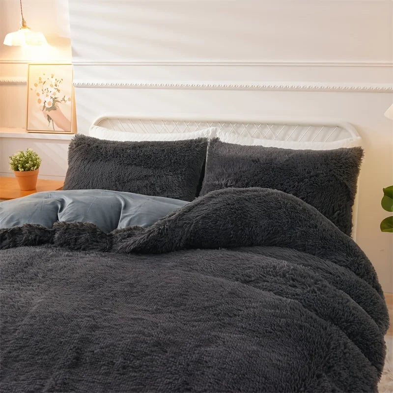 Vitalife - Luxurious Fluffy Comforter Set